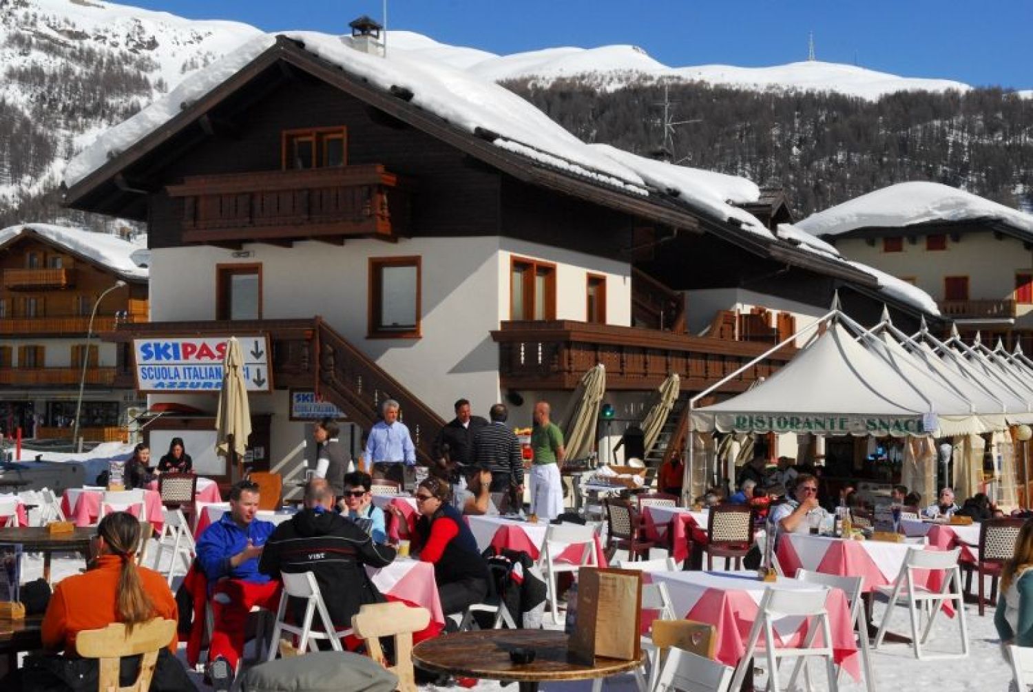 https://www.valtellinaok.com/Foto/Ristoranti/109/ristorante tagliede livigno.JPG